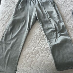 Nike thermal pants